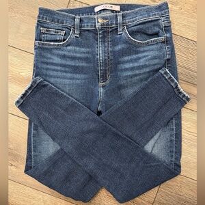Women's Joes Skinny Jeans. Angelina style. Gently worn. Size 28